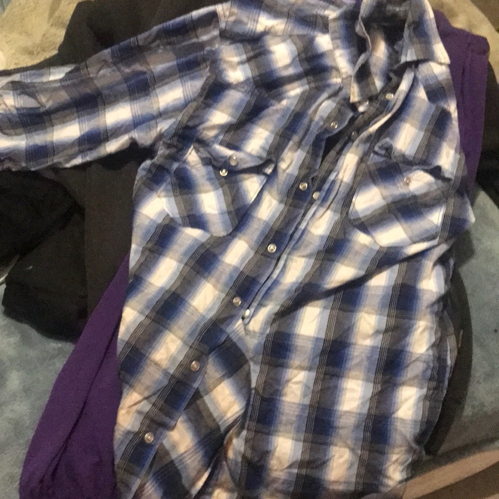 Flannel - Picture 3 of 3